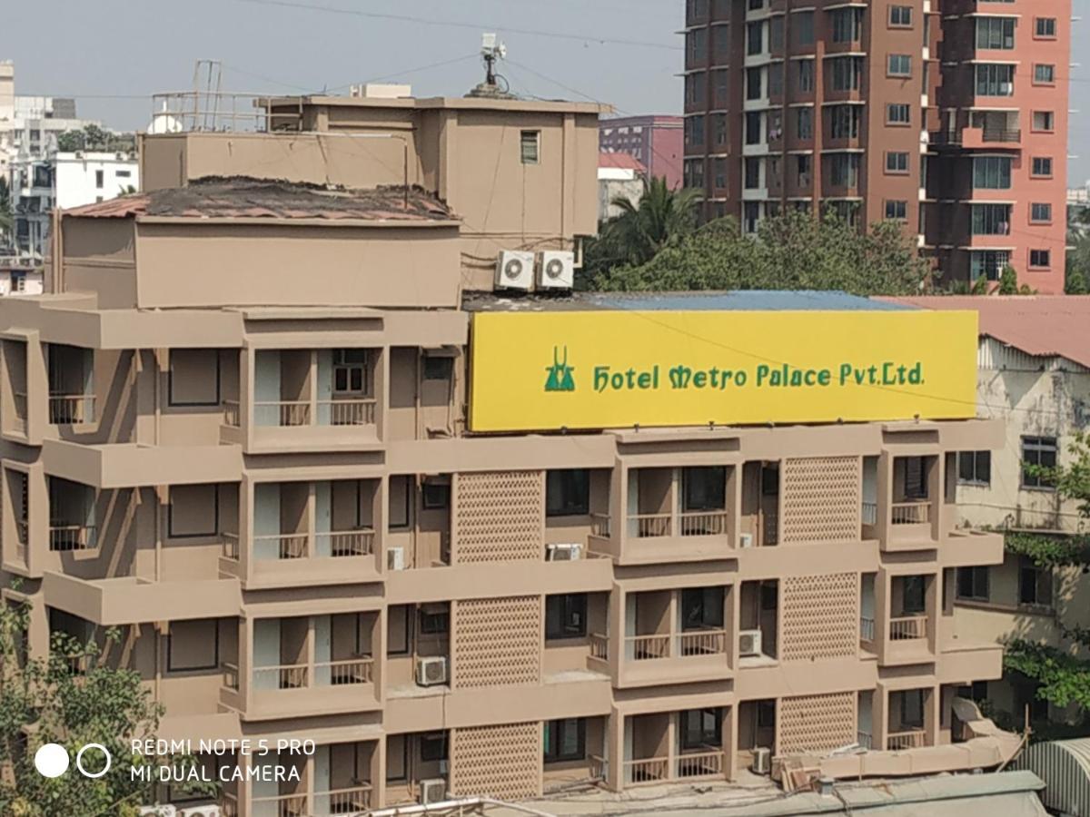 Hotel Metro Palace Bombay Eksteriør billede