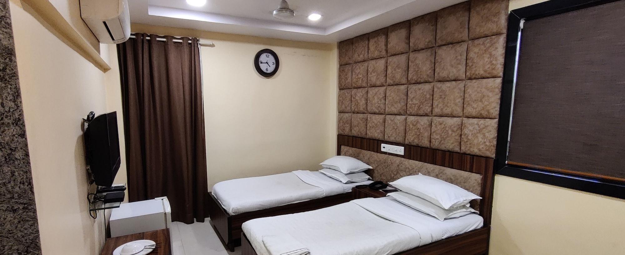 Hotel Metro Palace Bombay Eksteriør billede