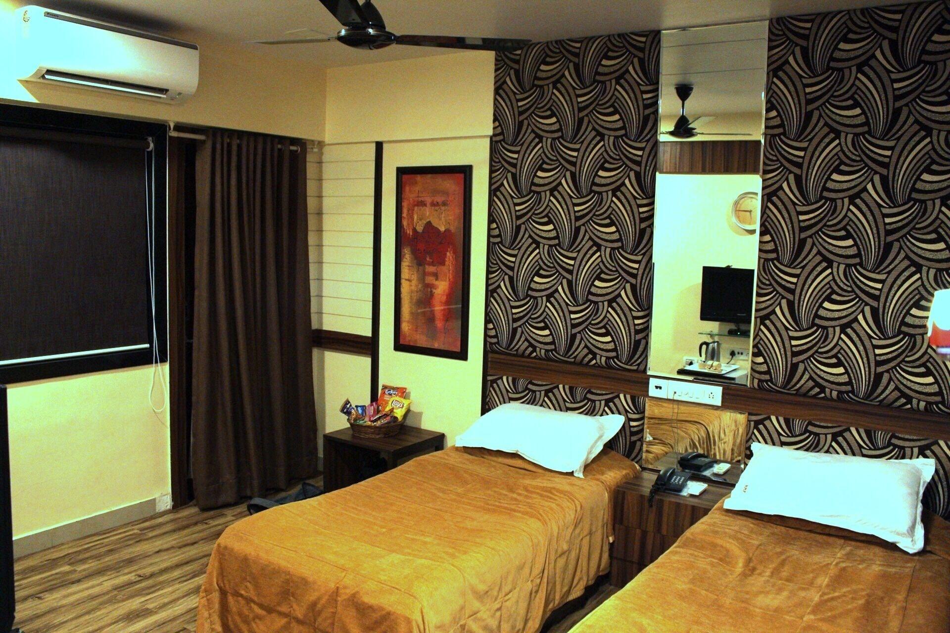 Hotel Metro Palace Bombay Eksteriør billede