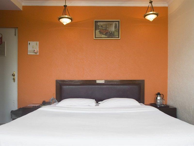 Hotel Metro Palace Bombay Eksteriør billede