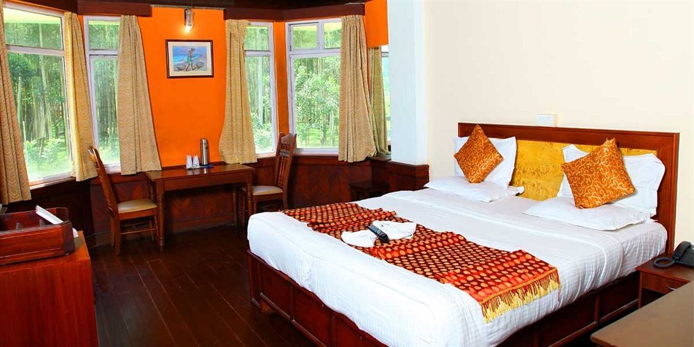 Hotel Metro Palace Bombay Eksteriør billede